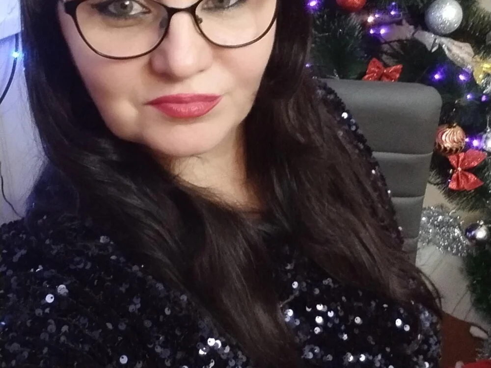 EstelHoney Chat XXX offline