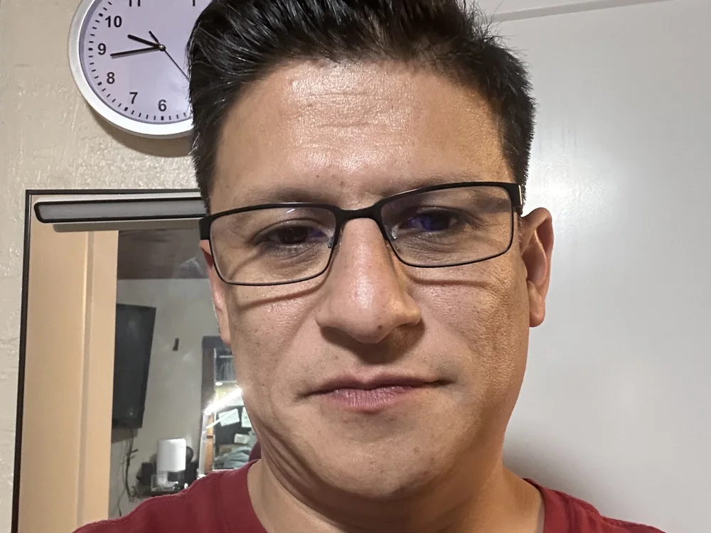 sdtony925's Offline Chat Room