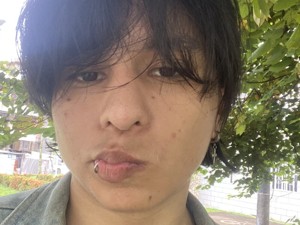 misakikangjoon2005's Offline XXX Chat