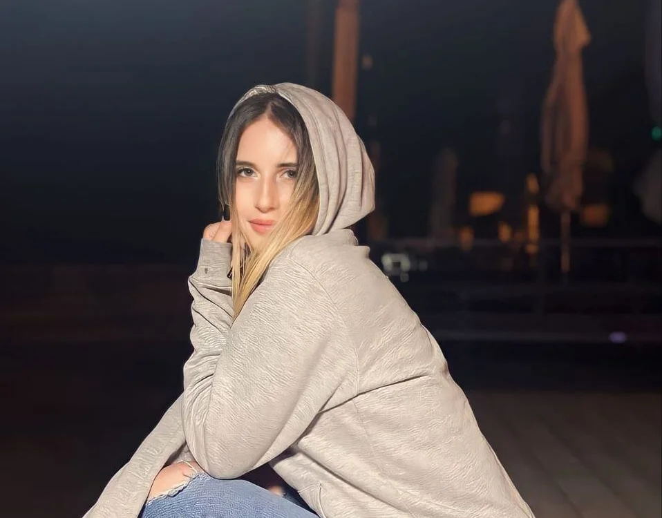 Lindsey_Tate Chat XXX offline