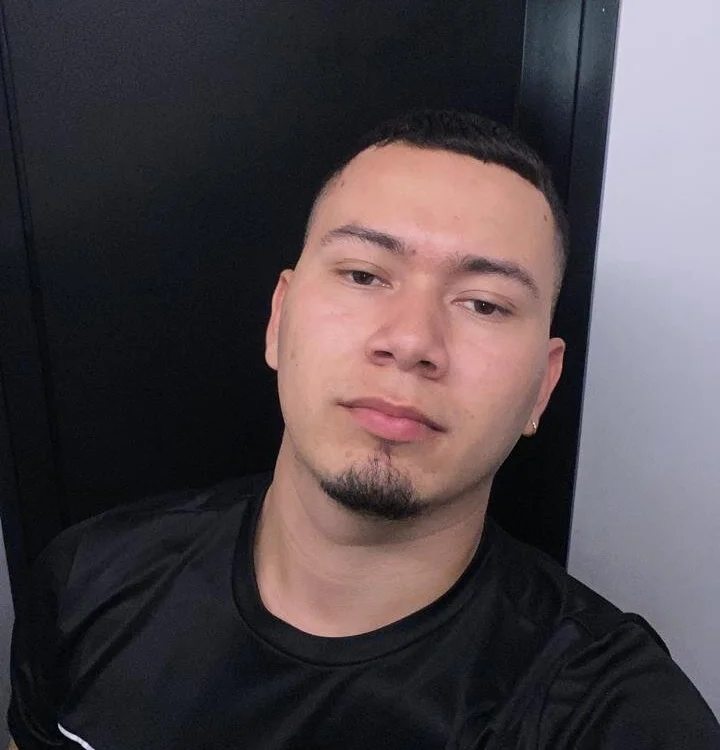 Chat +18 de Max_Huntter ao vivo