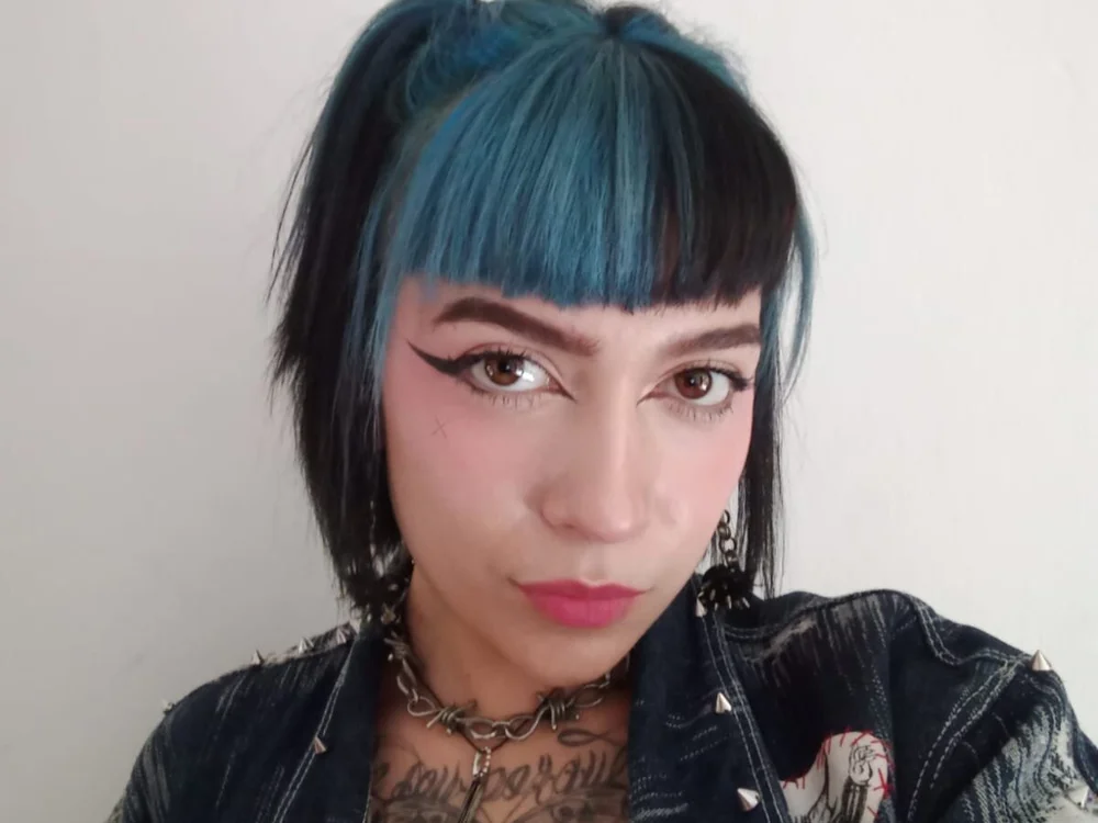 แชท XXX ออฟไลน์ของ velveth_noir