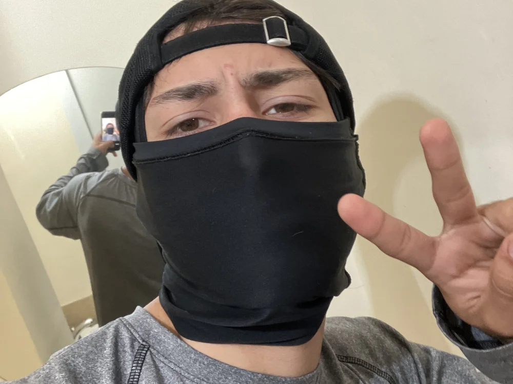 Offline chatovací místnost HOT-MEN