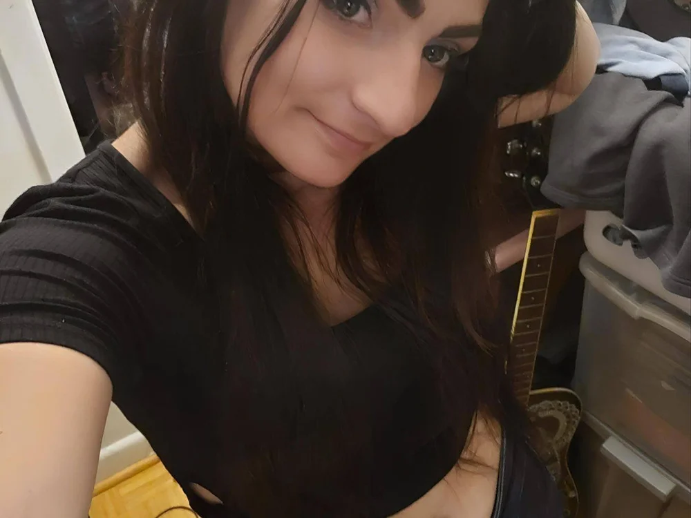 OrayaMoon's Offline Chat Room