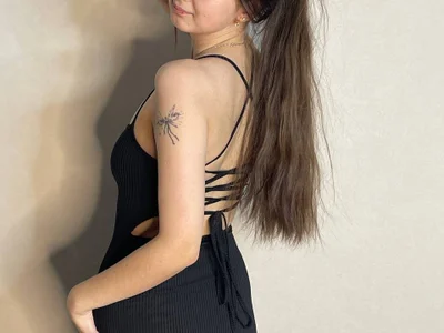 Ella_Barn - Girl 