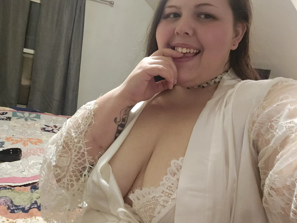 ThickCakesQueenXo offline chatrum