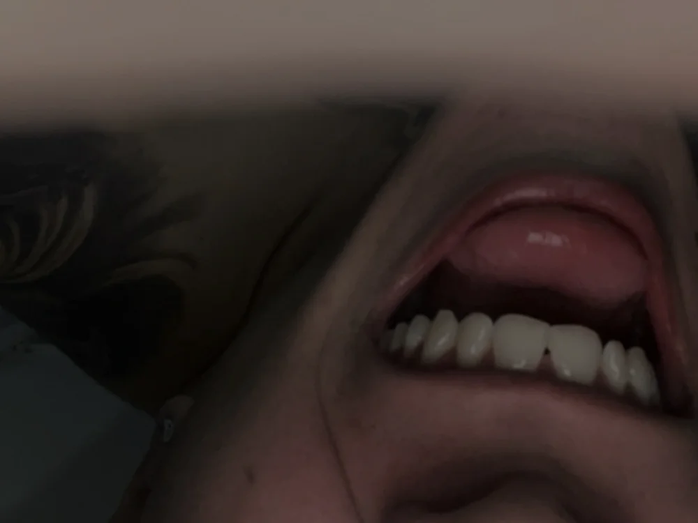 Coscu87's Offline Chat Room