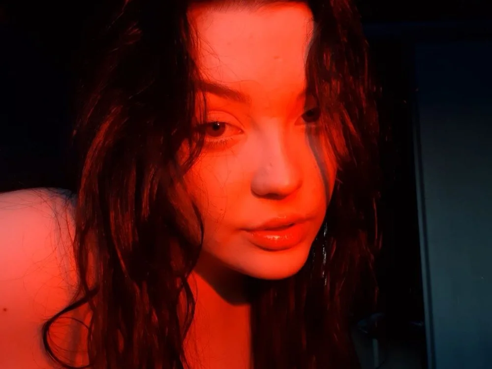 Selina_Liem offline chatrum