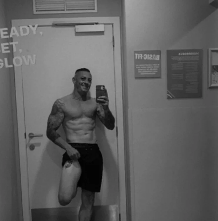 wesleygym's Offline Chat Room