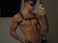 Model Walt_Enjoy