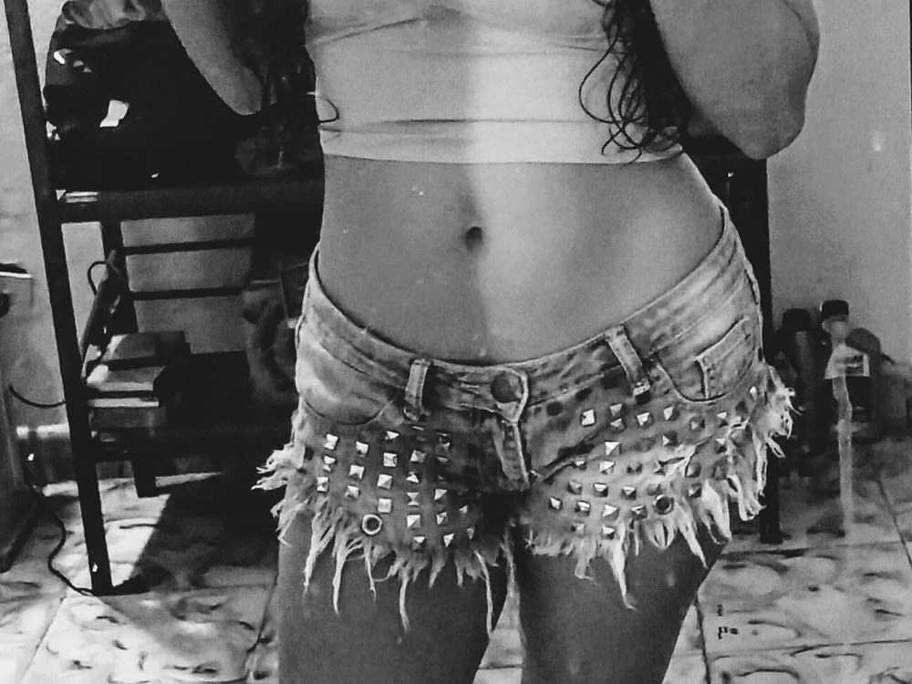 Zafiro_G 離線 XXX 聊天