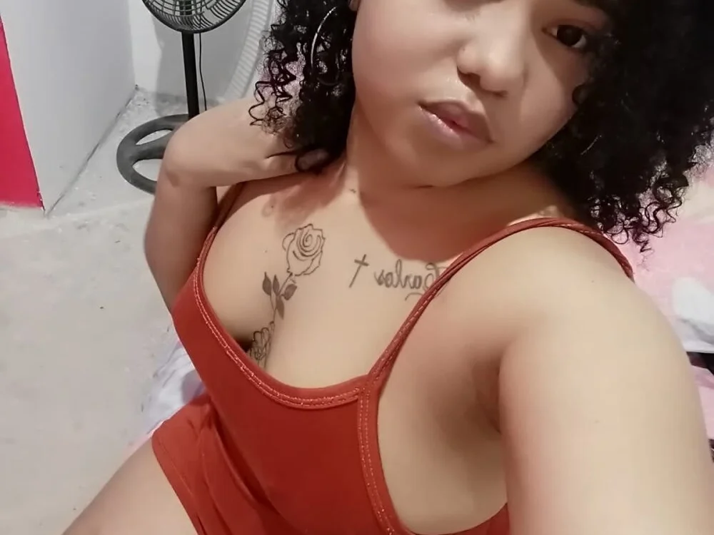 spoiledbrunette's Offline XXX Chat