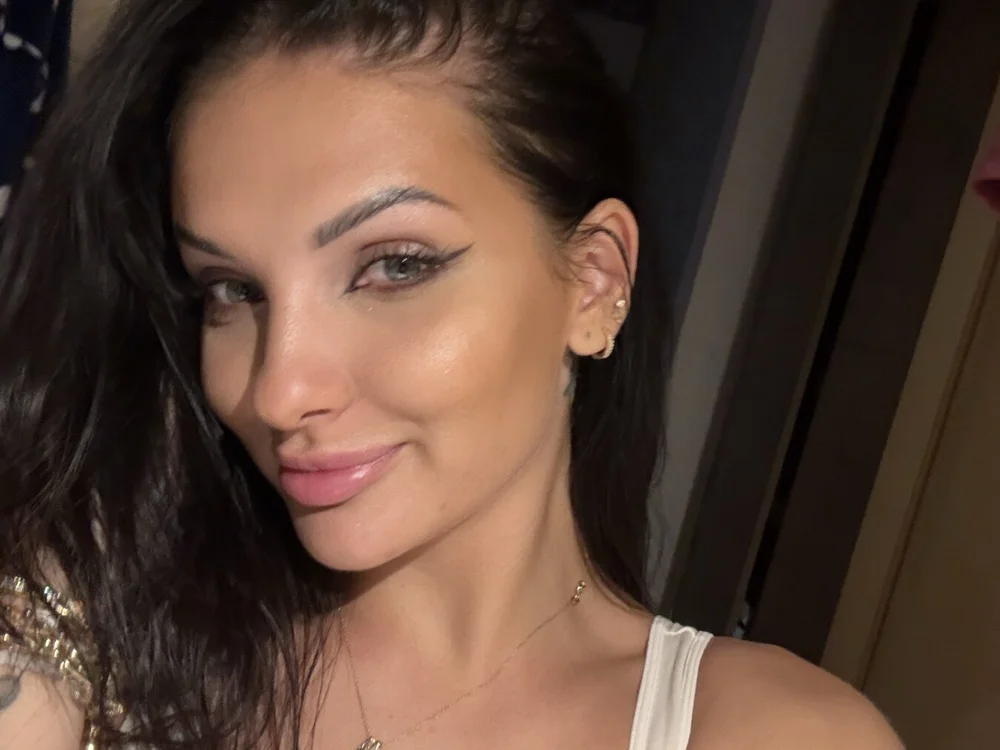 nikimouse's Offline Chat Room