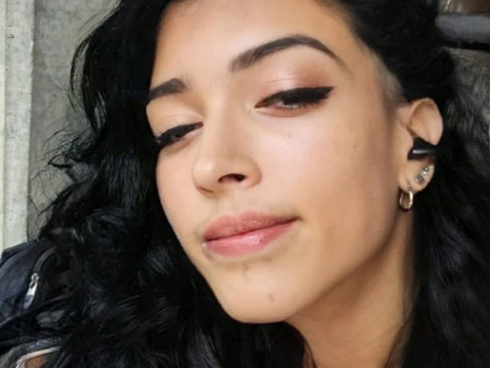 Nami_Kat's Offline Chat Room