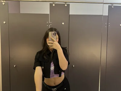 Chloe_Moon27 - Girl 