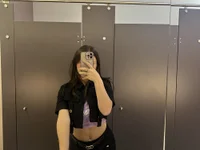 Chloe_Moon27