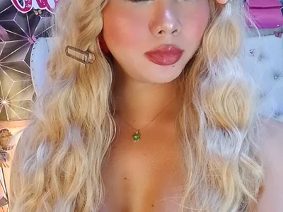 miss_strongerthanbefore03 profile