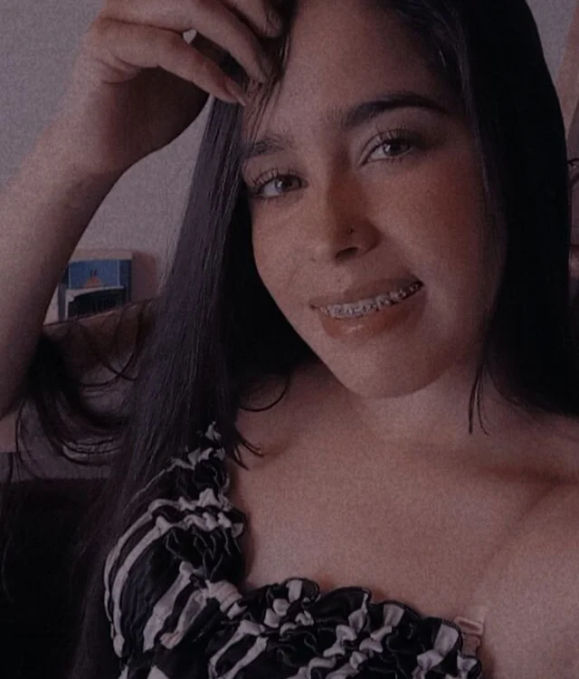 gaia_blanco's Offline XXX Chat