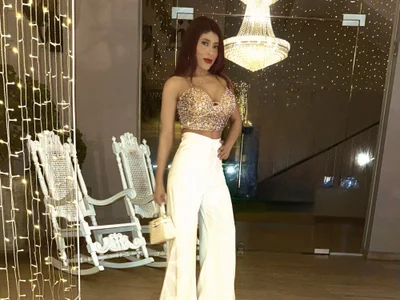 canela_10 - big tits petite