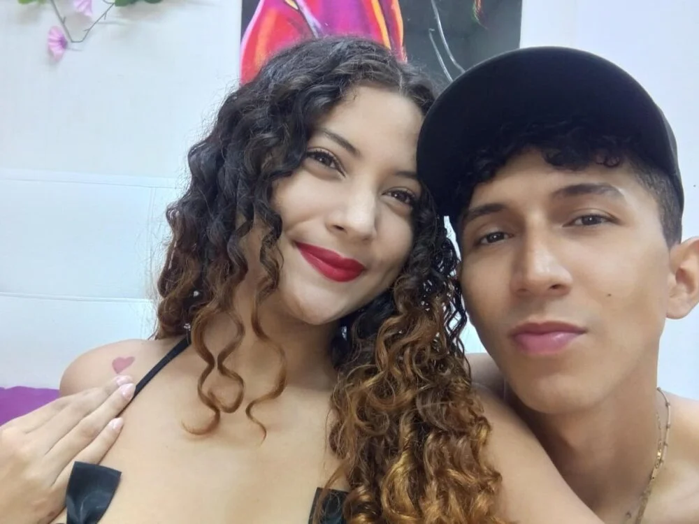 ahsly78alejandro Offline XXX-Chat