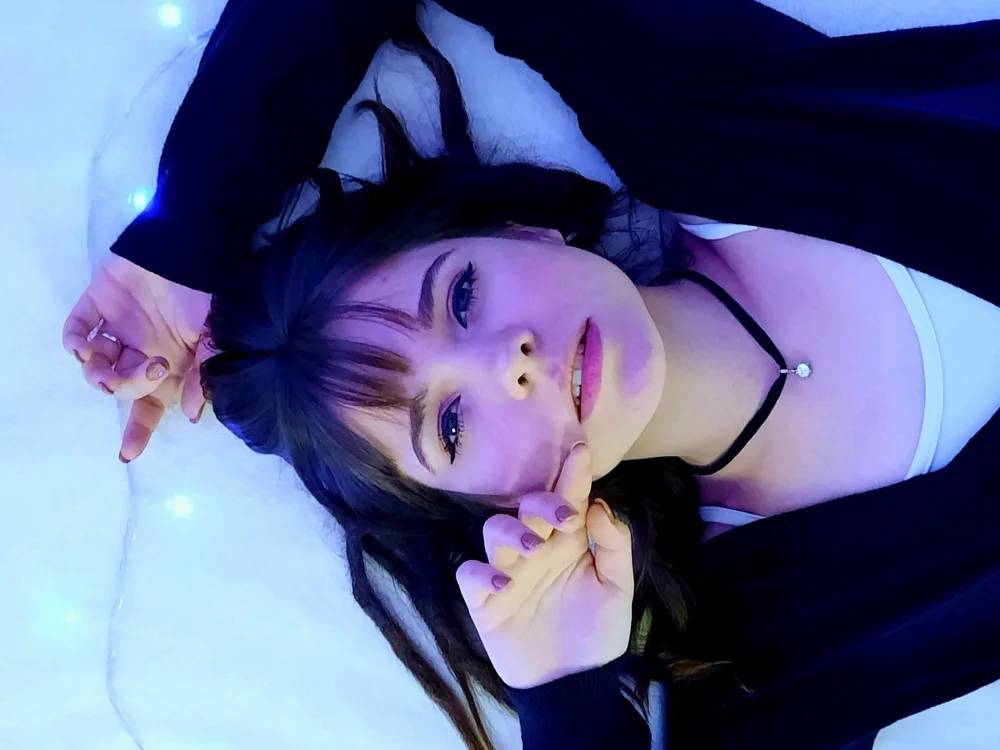 elissaveta's Offline XXX Chat