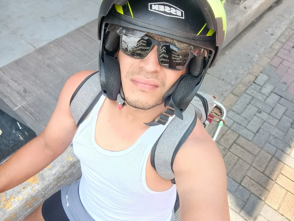 Dsantiago32's Offline XXX Chat