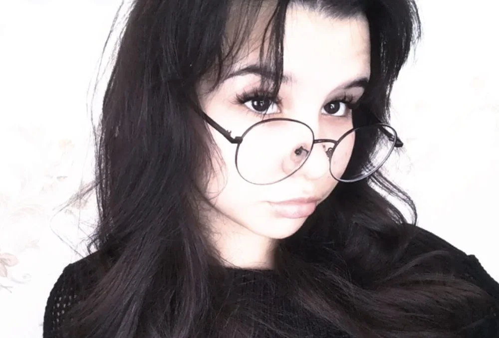 Adilily Offline XXX-chat