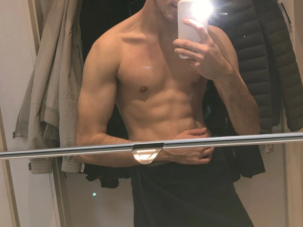 germanboys222@xh's Offline XXX Chat