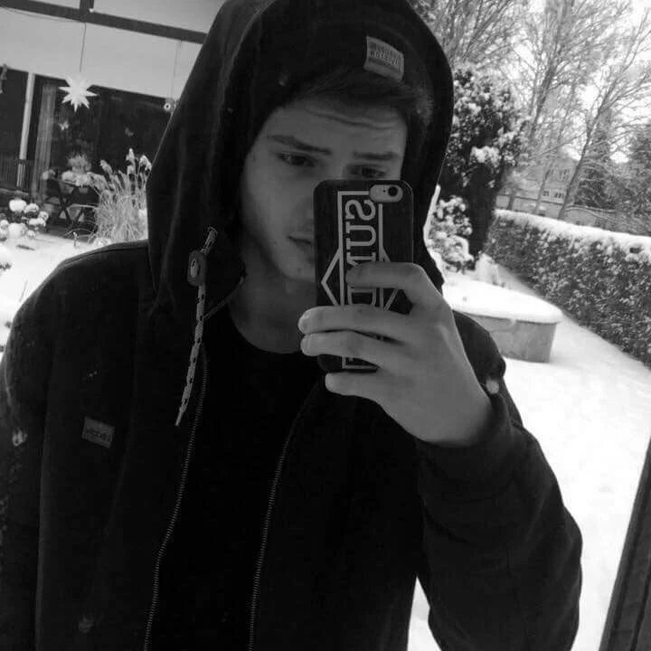 Bigdick420analのオフラインXXXチャット