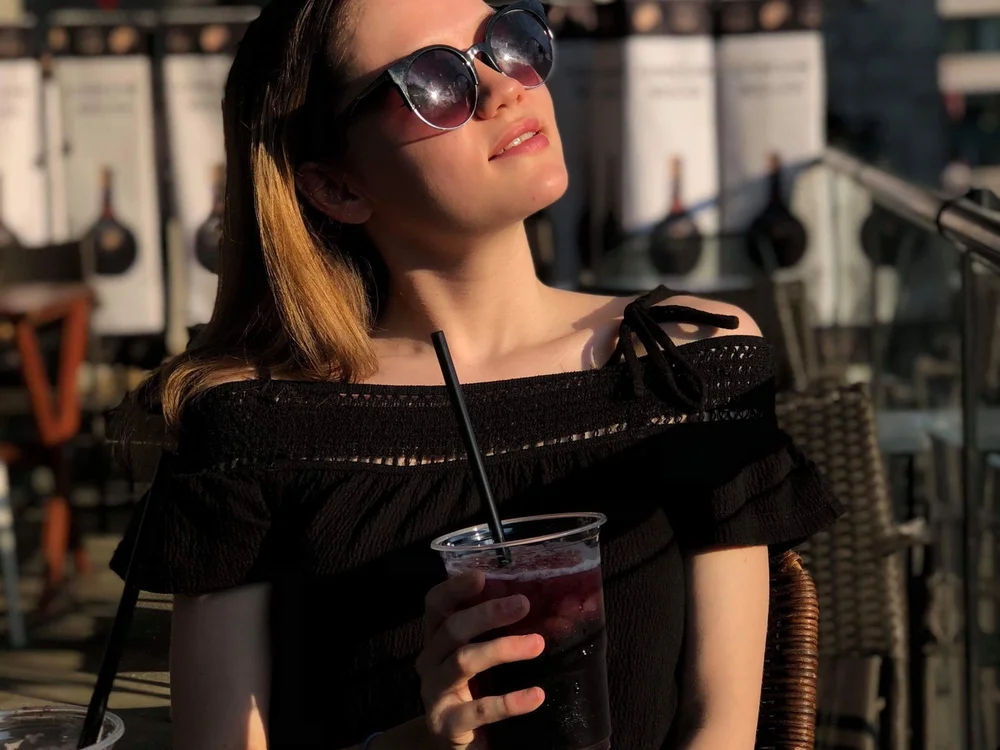 Dolores' Offline Chat Room