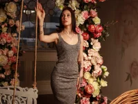 NatalyHarvey's Offline Chat Room