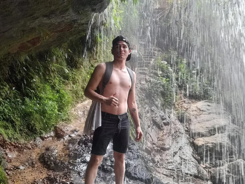 andrum_ 离线聊天室