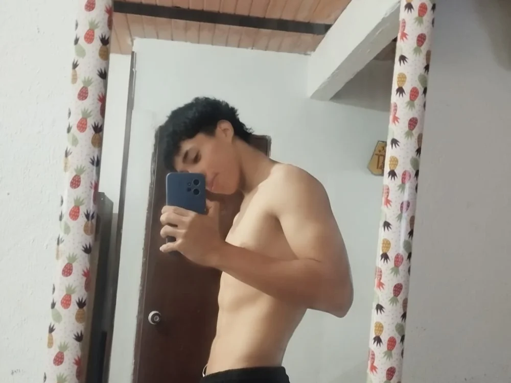 TwinkDesire offline chatrum