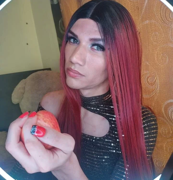 luna_ferrer777 offline chatrum