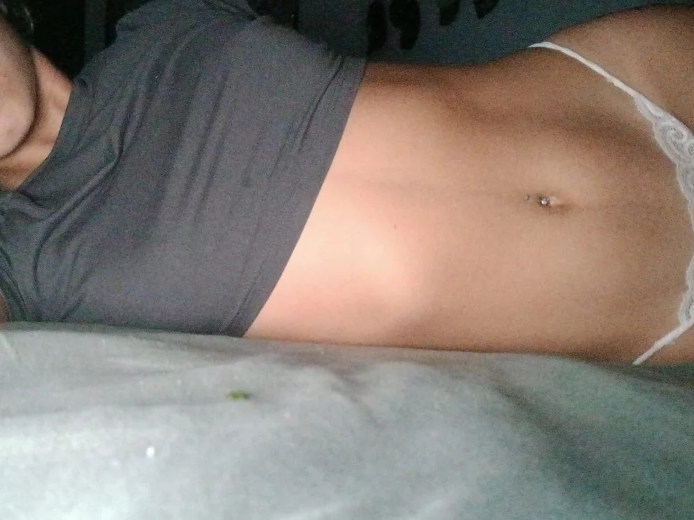 Celeste_Latina19's Offline XXX Chat