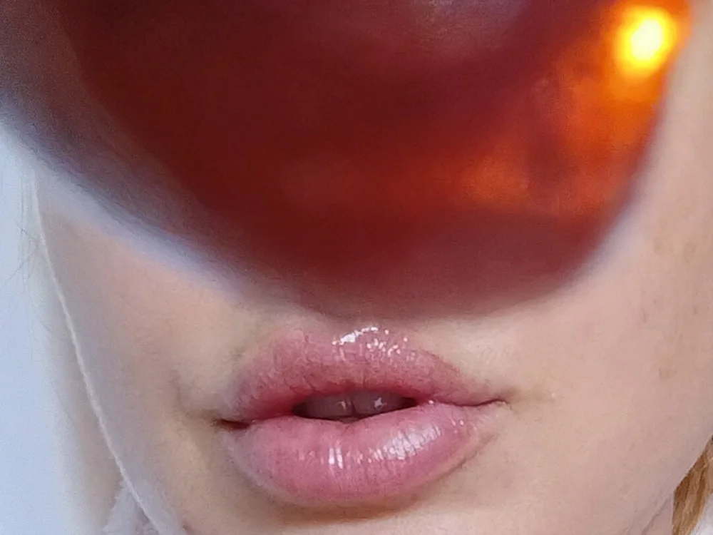 cinnimin's Offline XXX Chat