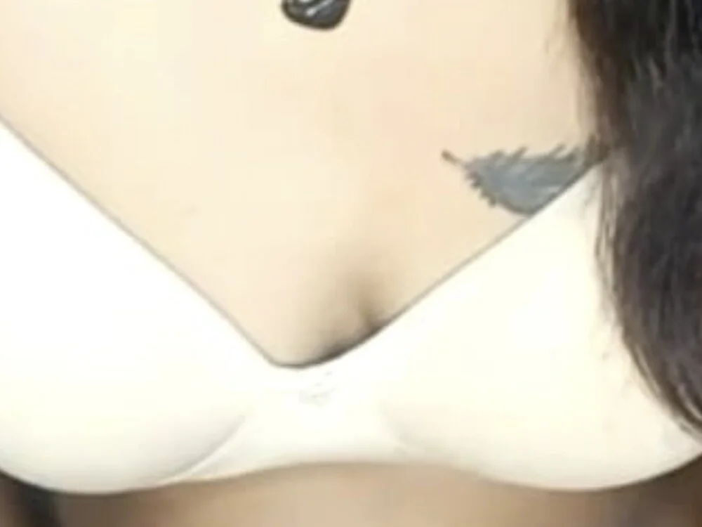 TAMIL-URVASHI's Offline XXX Chat