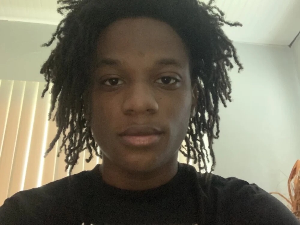 dmmeformerch Offline XXX-chat