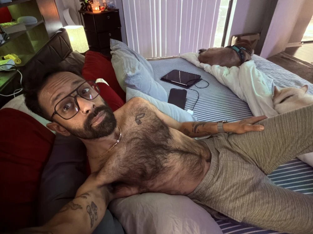 Haaris23@xh offline XXX-chatje