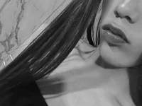 Ambar_luci_x