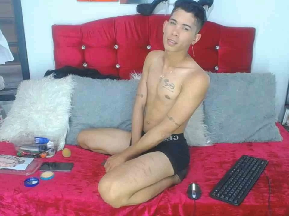 kristal_kisslove's Offline XXX Chat