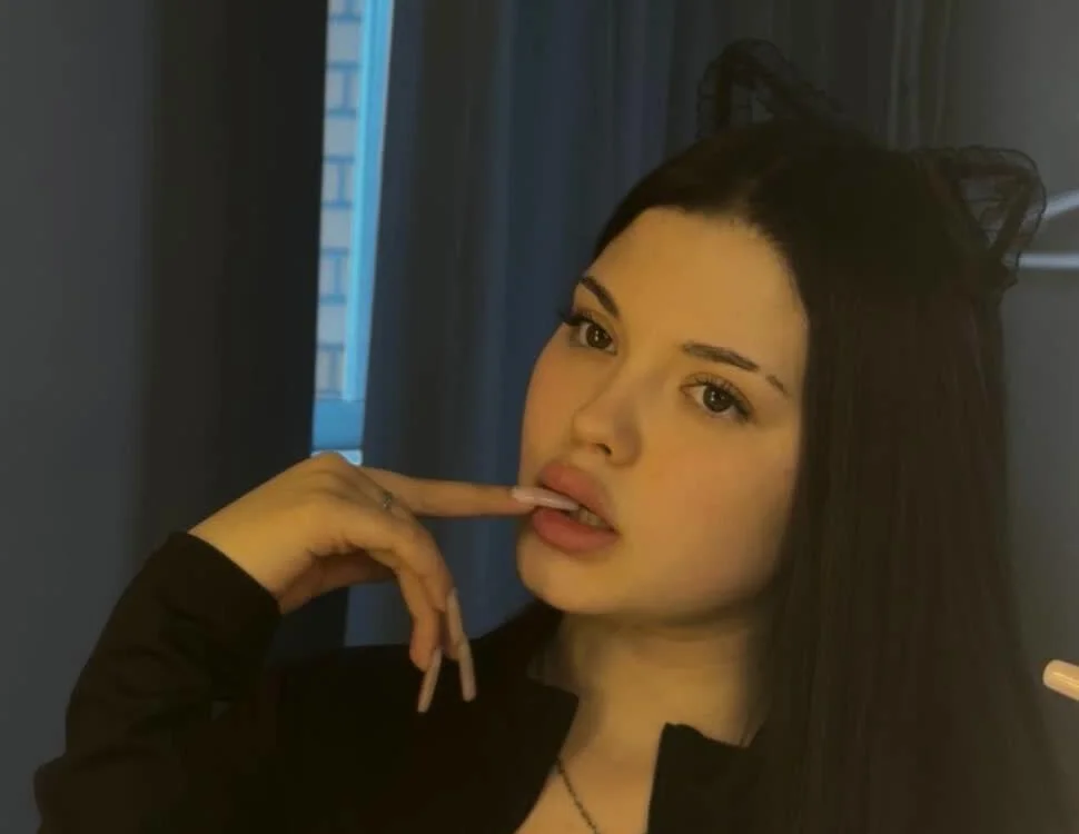 BonieSmith 離線 XXX 聊天