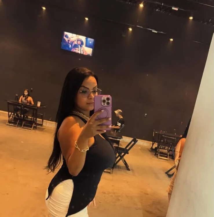 anallybigboobs's most recent online preview