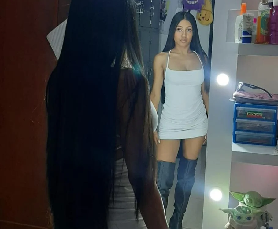 kitty_myers Offline XXX-chat