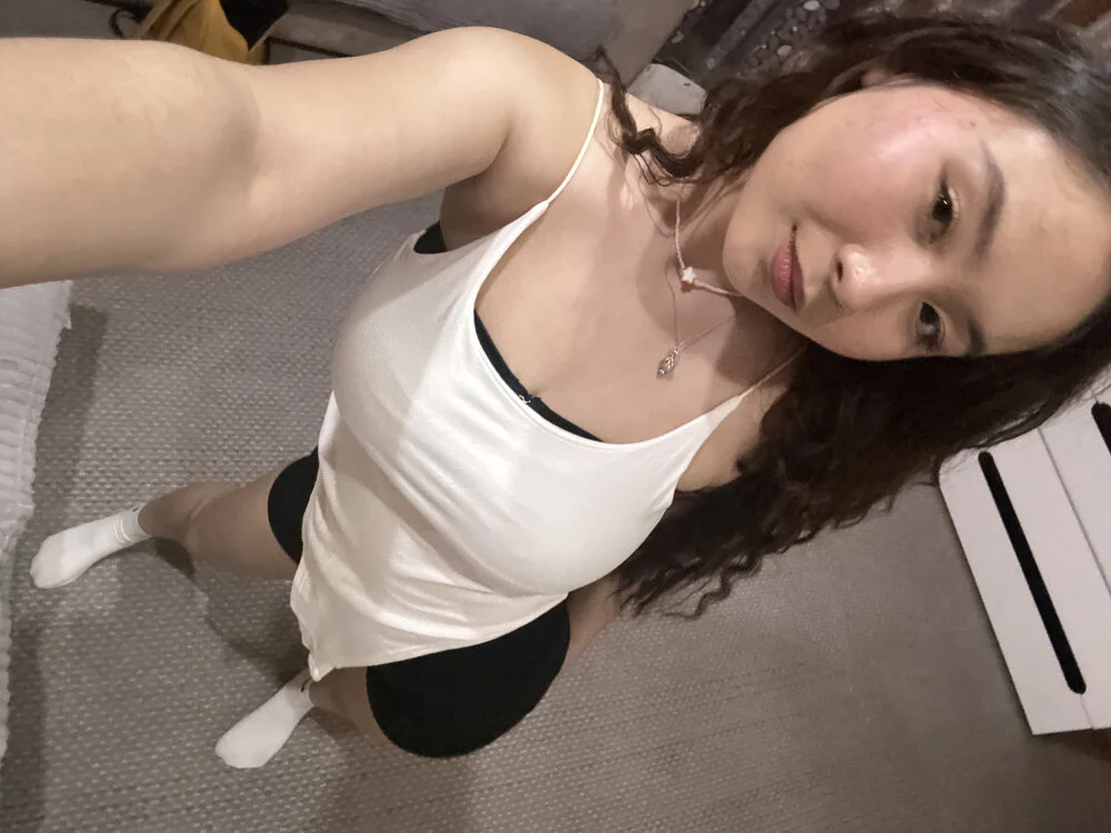 DelDelBarr: офлайн-секс-чат