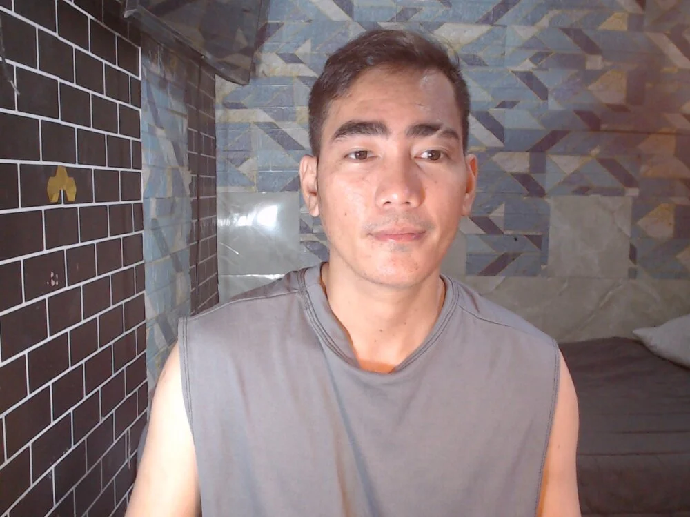 Heaven_steven's Offline XXX Chat