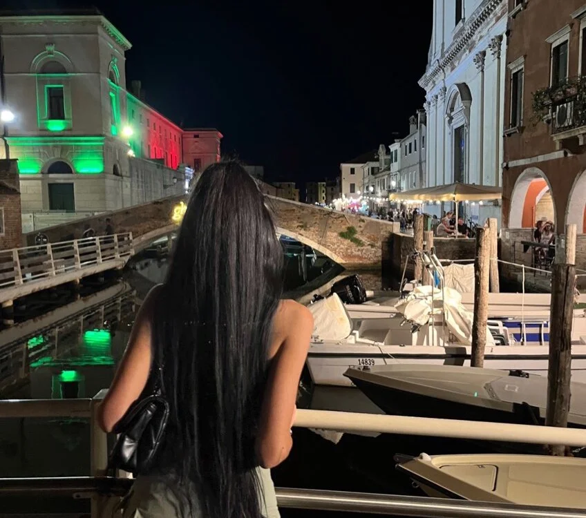 HelenShawn: συνομιλία ΧΧΧ εκτός σύνδεσης