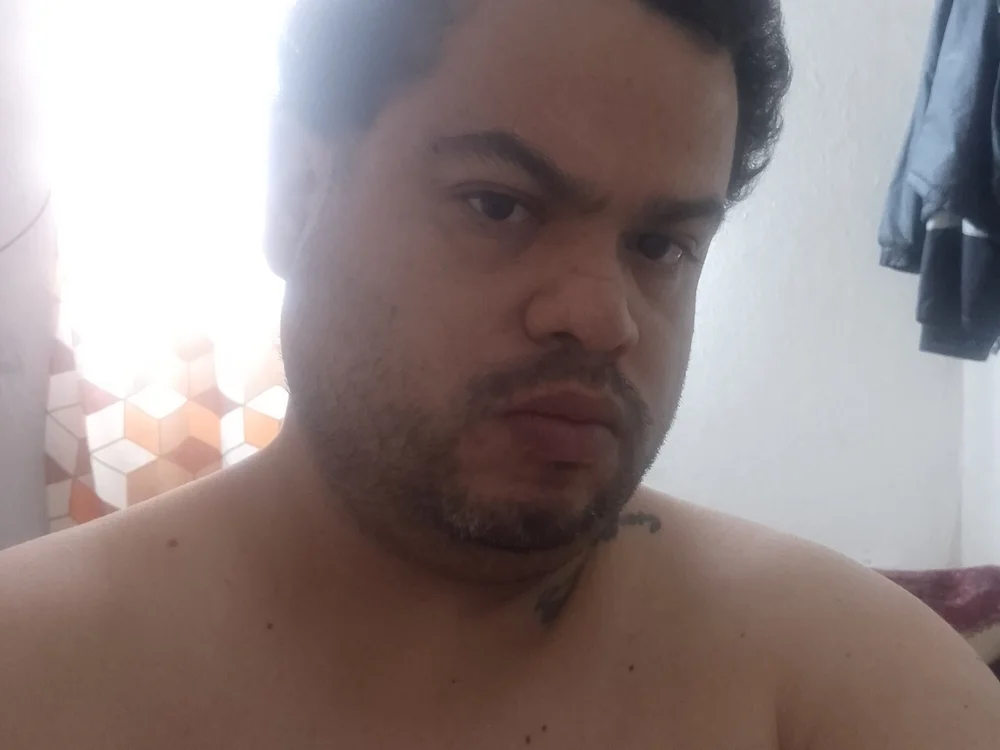 Offline chatovací místnost fato_dick