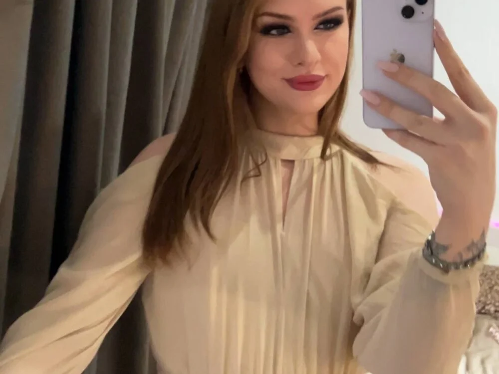 kelly_wayne7 Offline XXX Chat