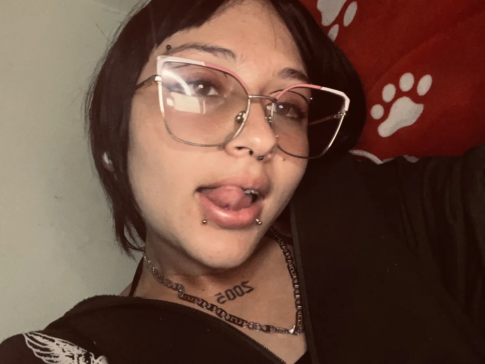 Valeria--1 offline XXX-chat